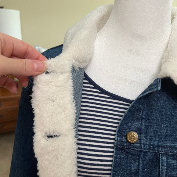 NWT Draper James Shearling Jean Jacket Size Medium (oversized) - Picture 9 of 16